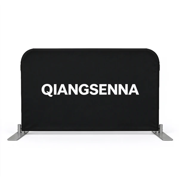 Black QIANGSENNA rounded-corner court barrier with a flat metal base